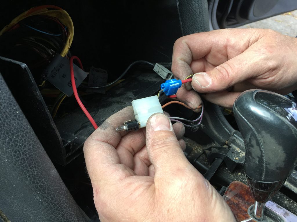 installing a car amp