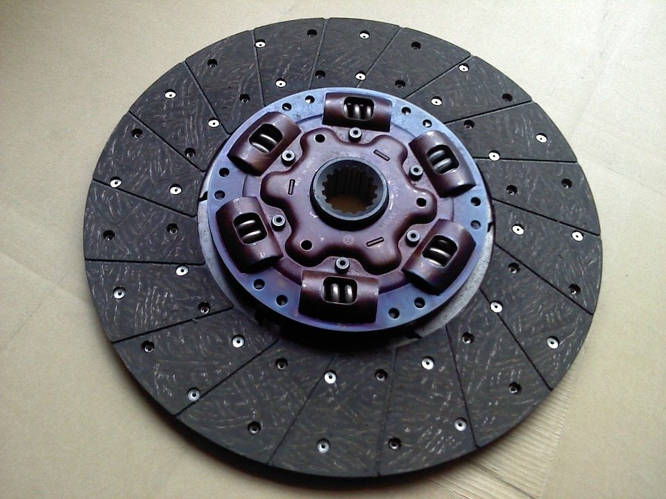 diagnosing a bad clutch in a car