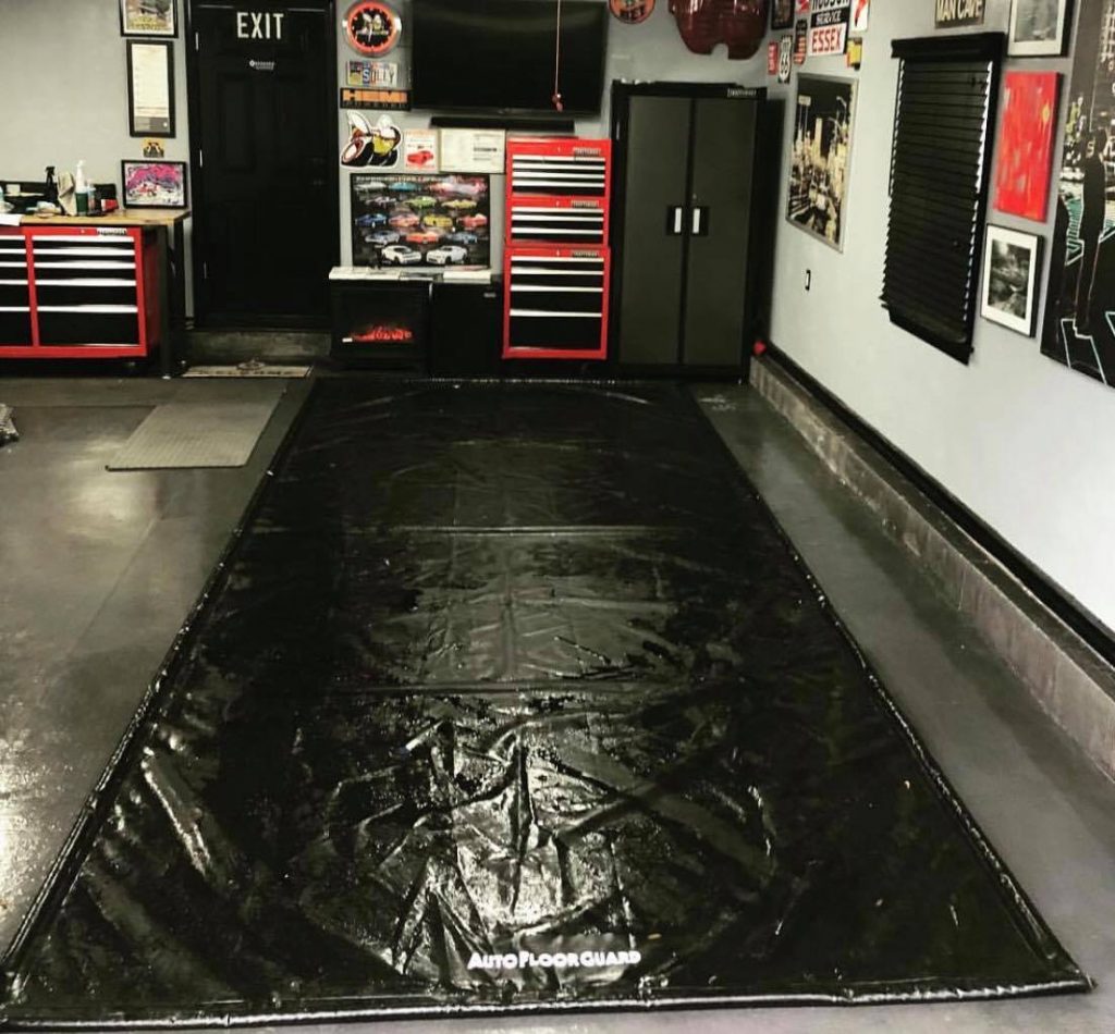 Best Garage Floor Mats 2021 [Containment Mat For Cars]